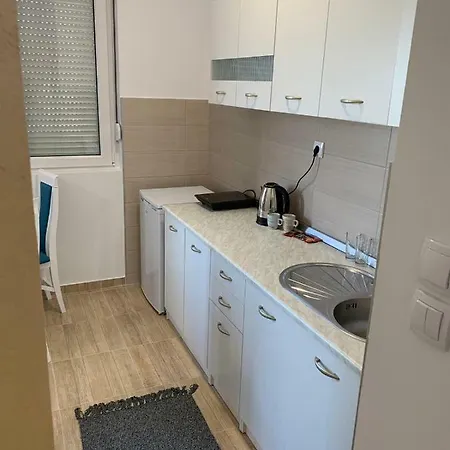 Apartament Airport View *