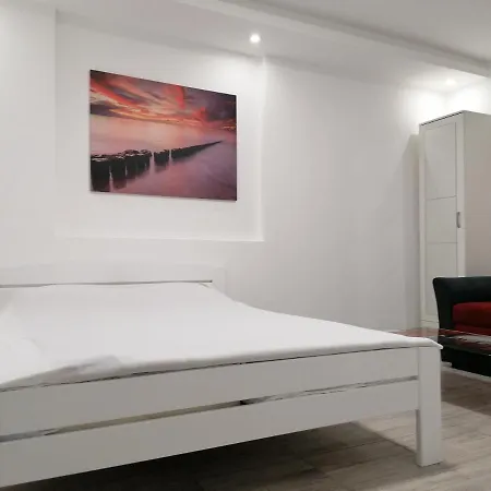 Apartament Airport View *